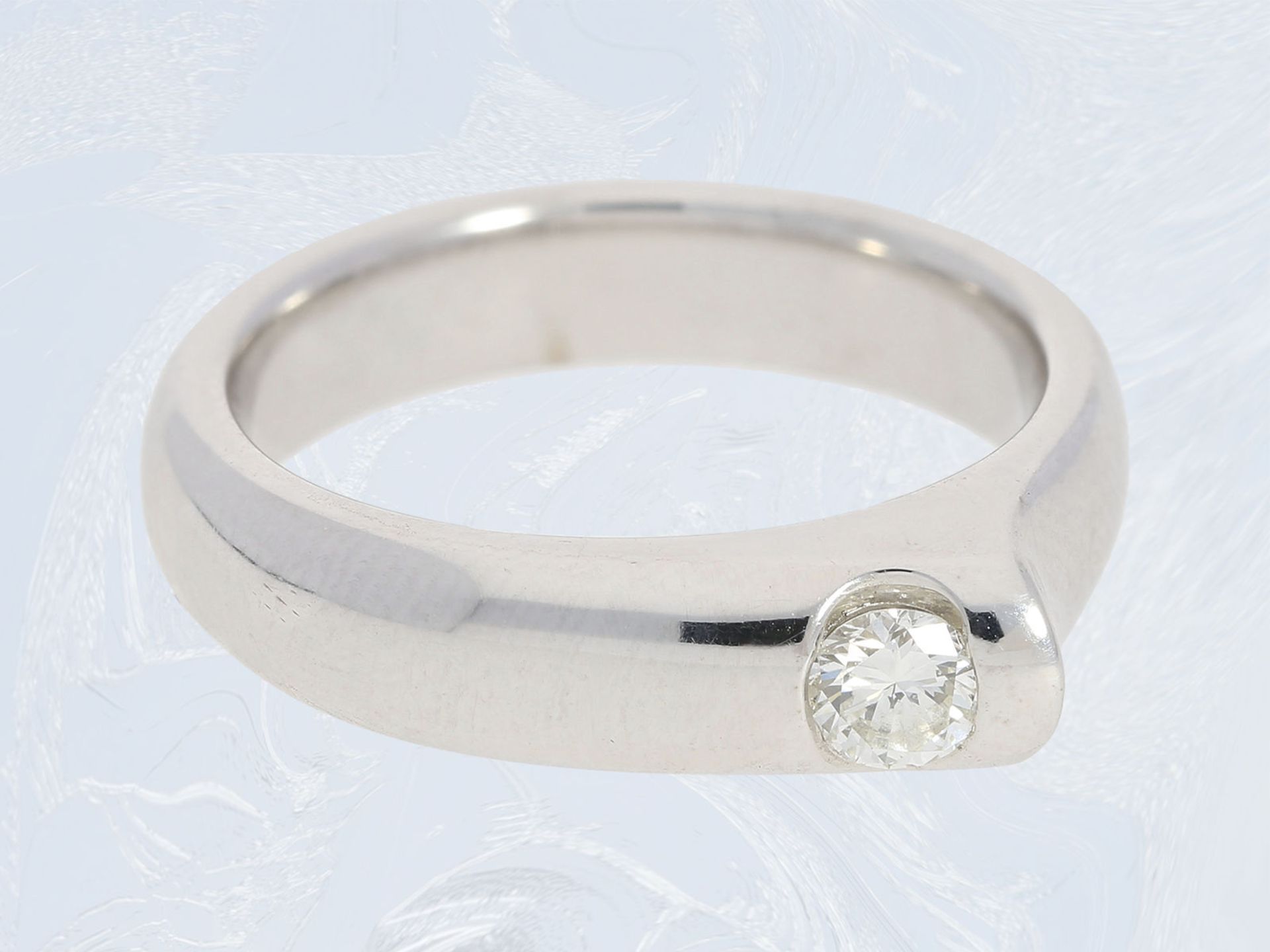 Ring: ausgefallener Brillant-Goldschmiedering, seltenes Design, 0,2ct, ungetragenCa. Ø17mm, RG53, - Bild 2 aus 3