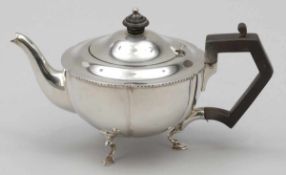Teekanne / Tea PotFattorini & Son/Sheffield/England, um 1923/24. 925er Silber. Punzen: Herst.-Marke,