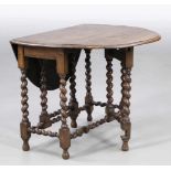 Gateleg TableEngland, 19. Jh. Eiche. 73 x 43/119 x 90 cm. Rest. bed. - Prov.: Sammlung und