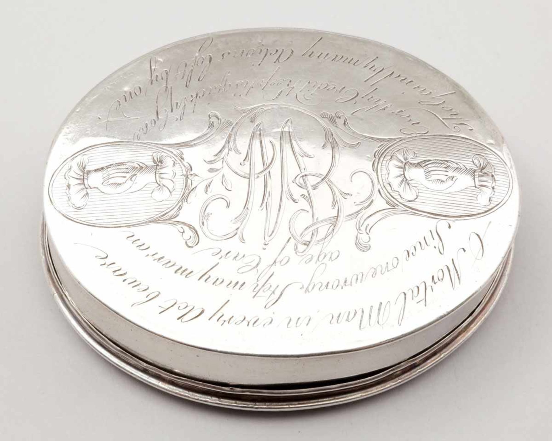 Deckeldose mit Medaille von Queen Anna / BoxWohl England, um 1800. Silber. Schildpatt. 2 x 10 x 8, - Image 3 of 3