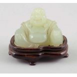 BuddhaJapan. - Ho-Tai - Jade. H. 7 cm. Mit Holzsockel.