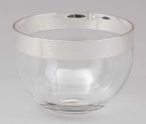 Obstschale / BowlSilber. Glas. H. 15,5 cm. D. 22 cm. Der Glaskorpus ist mit einer Silberschicht