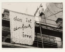 Jochen Knobloch1941 Dresden - lebt in Hamburg - "Bornholmer Strasse, 12. Nov." -