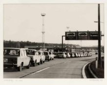 Jochen Knobloch1941 Dresden - lebt in Hamburg - "Stolpe, 10. Nov." - Schwarzweißfotografie/