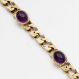 Panzer-Armband mit Amethyst-Cabochons585/- Gelbgold, gestempelt. Gewicht: 32,6g. 4 Amethyste im