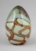 Paperweight EarthtonesMdina Glass, Mdina (Malta), 1968-1972. Hellgrünes Glas mit hellgrünen und