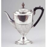 Kaffeekanne / Coffee potElkington & Co/Birmingham/England, um 1900/01. 925er Silber. Punzen: