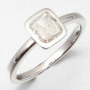 Solitär-Diamantring750/- Weißgold, ungestempelt. Gewicht: 2,6g. 1 Diamant von 0,90ct (H/si).