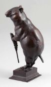 August Gaul1869 Großauheim - 1921 Berlin - "Der Hamster" - Bronze. Braun patiniert. H. 23 cm.