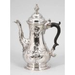 Kaffeekanne / Coffee PotLondon/England, um 1770/71. 925er Silber. Punzen: Herst.-Marke, Stadt- und