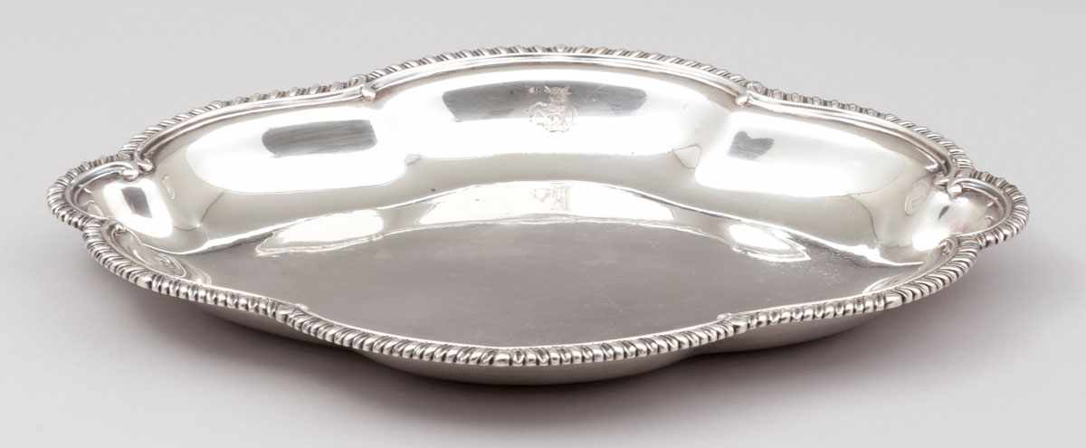 BrotschaleDaniel Smith & Robert Sharp/London/England,um 1771/72. 925er Silber. Punzen: Herst.-Marke,