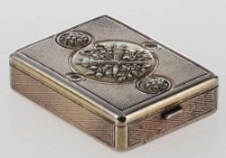 Schminkdose im Empire StilBointaburet/Paris/Frankreich, um 1880. 950er Silber. Punzen: Herst.-Marke,