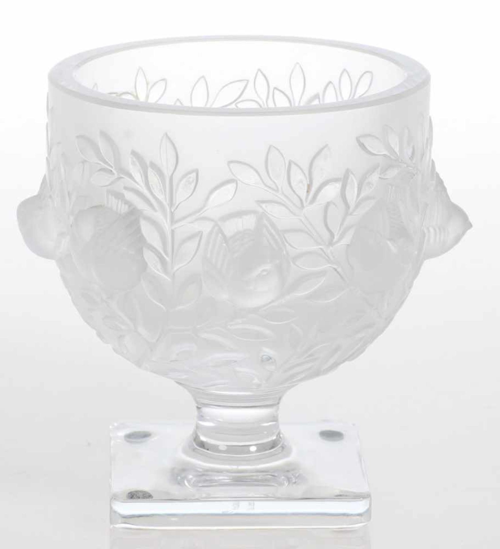 Vase ElisabethLalique, Wingen-sur-Moder. Farbloses Glas, formgepresst, z. T. mattiert. Unter dem - Bild 2 aus 2