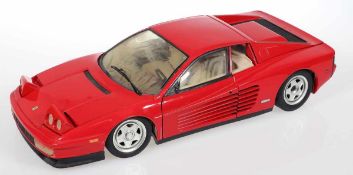 Ferrari TestarossaItalien, Pocher. Metall. 14 x 56 x 25 cm. Bez. Besch. Modell des Kultautos aus der