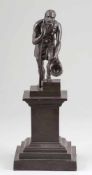 Künstler um 1900- Bettler mit Helm - Bronze. Braun patiniert. Bronzesockel. H. o./m. Sockel: 20,5/37