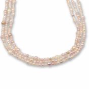 Endlos-Perlenkette in RoséGewicht: 120 g. Div. Zuchtperlen Perlen (D. 0,5 - 0,83 cm). L. ca. 244 cm.