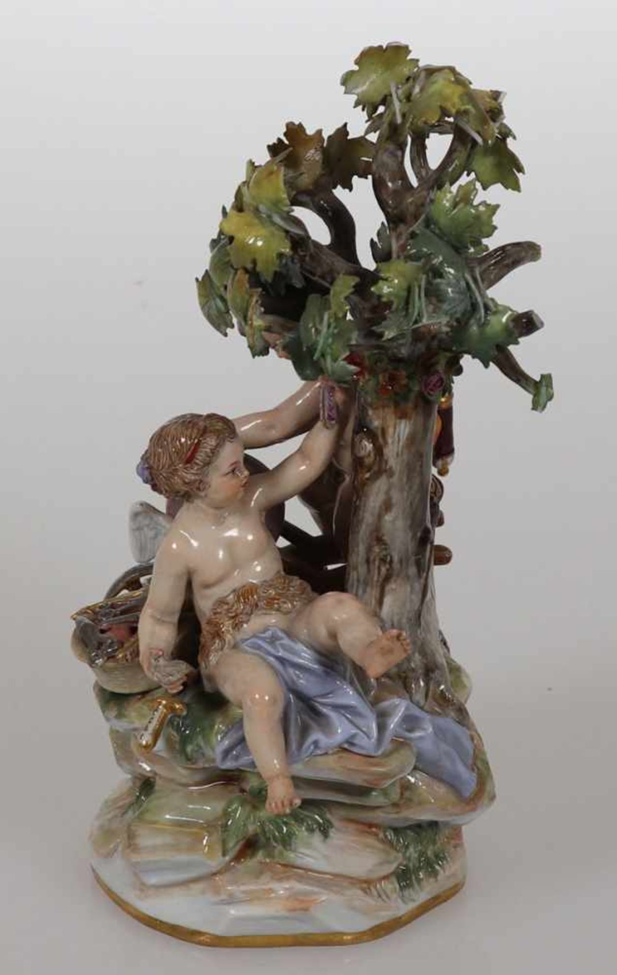 Figurengruppe: Amoretten am SchleifsteinKönigliche und Staatliche Porzellan Manufaktur, Meissen - Image 2 of 2