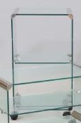 Container auf RollenGallotti & Radice/Italien. Chrom. Glas. 83 x 46 x 40,5 cm.- - -22.00 % buyer's