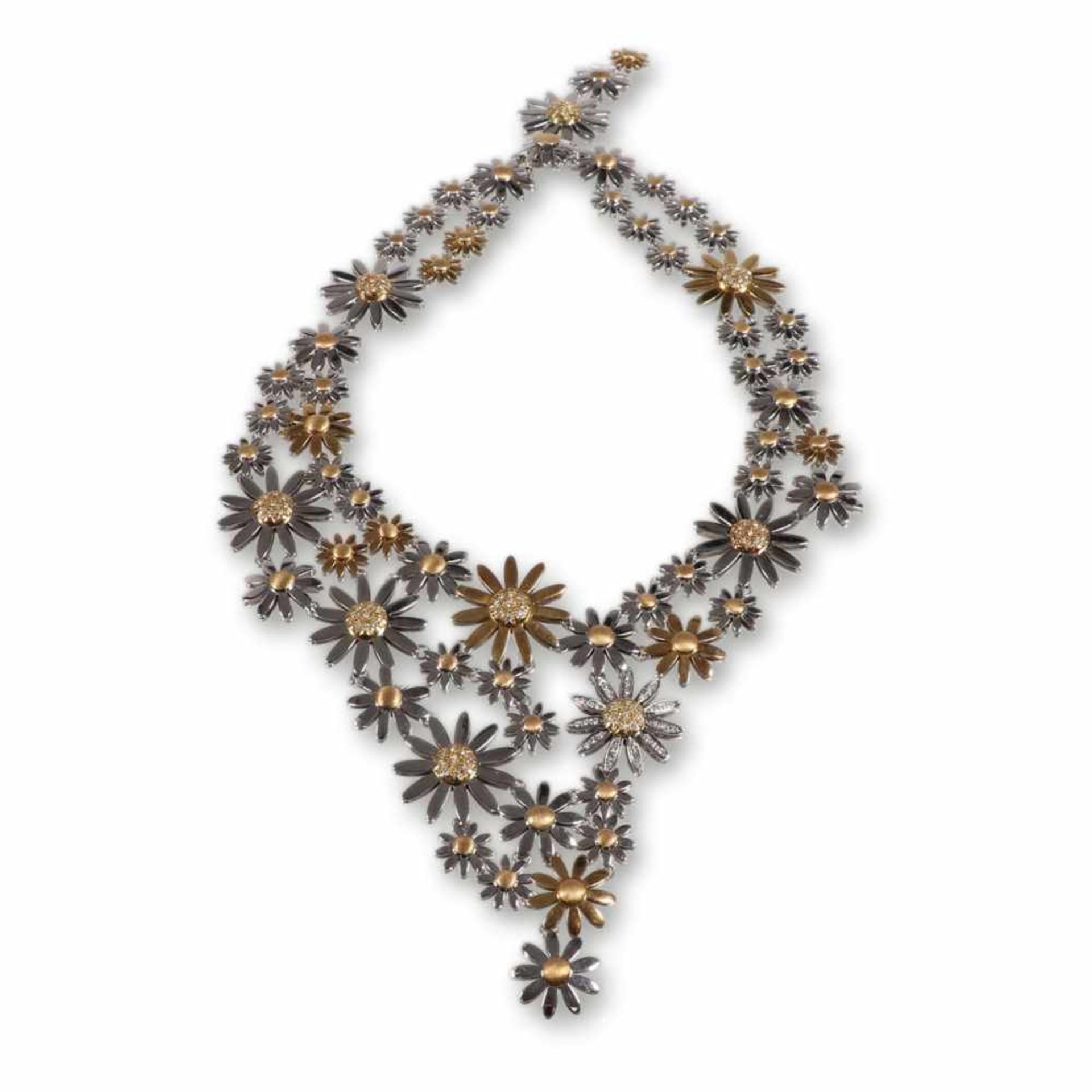 Ausgefallenes Blütencollier - Margeriten - mit Diamanten in Weiß- und Gelbgold750/- Weißgold und