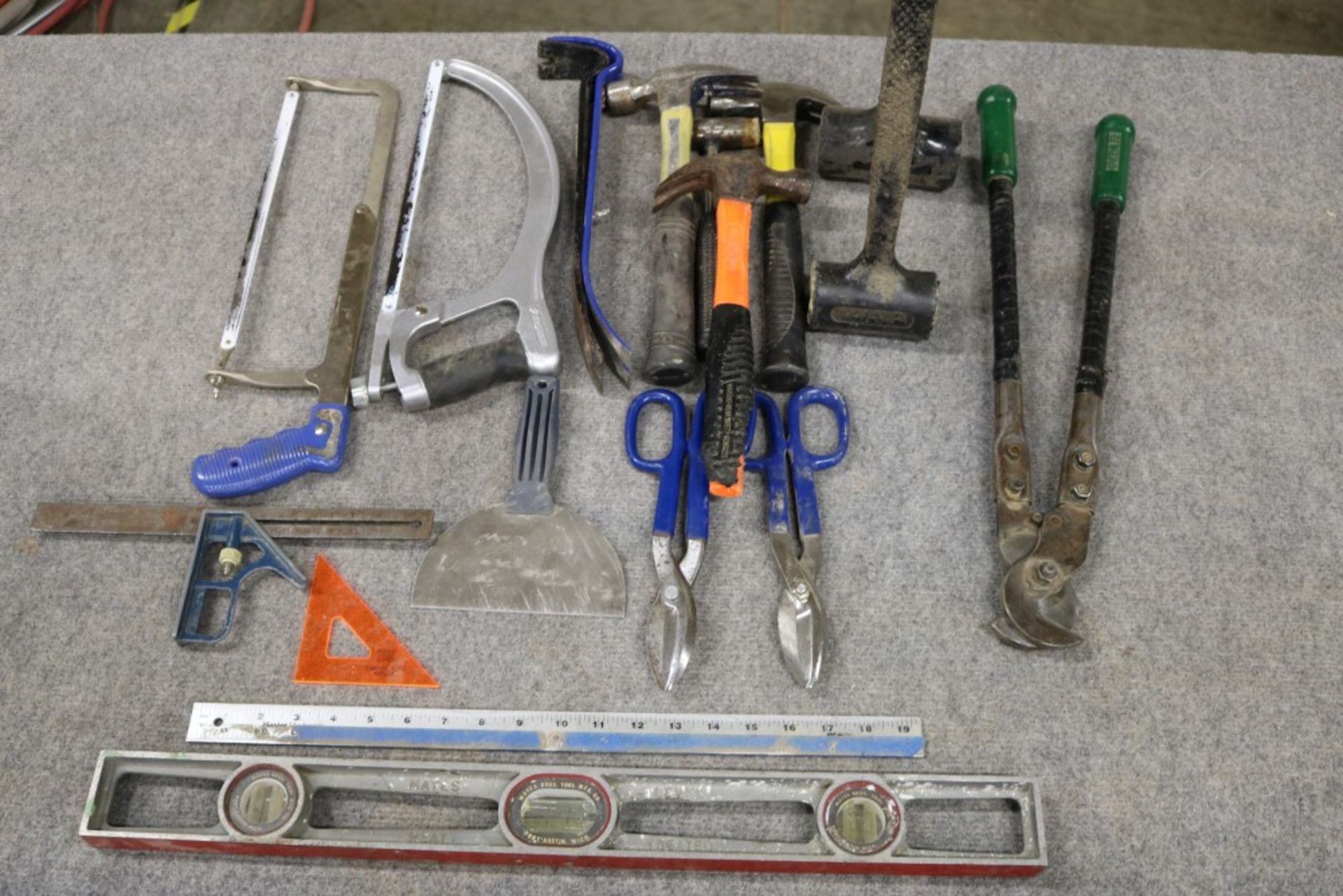 Large Lot of Hammers, Hack Saws, Bolt Cutter, Crow Bar, Level and Large Tin Snips - Image 2 of 6