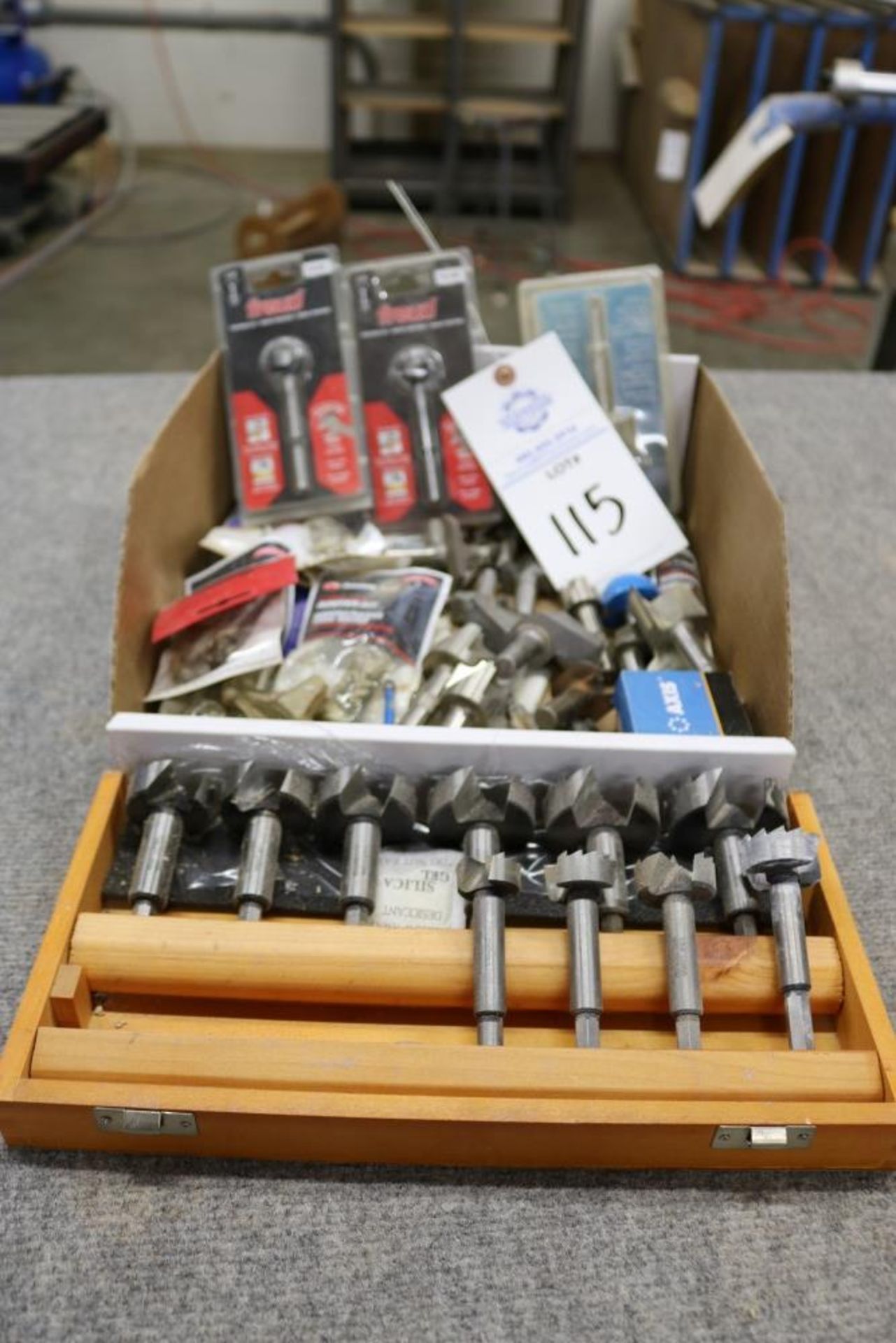 Box of New and Used Router Bits and Forstner Bits and Router Bearings - Image 9 of 10