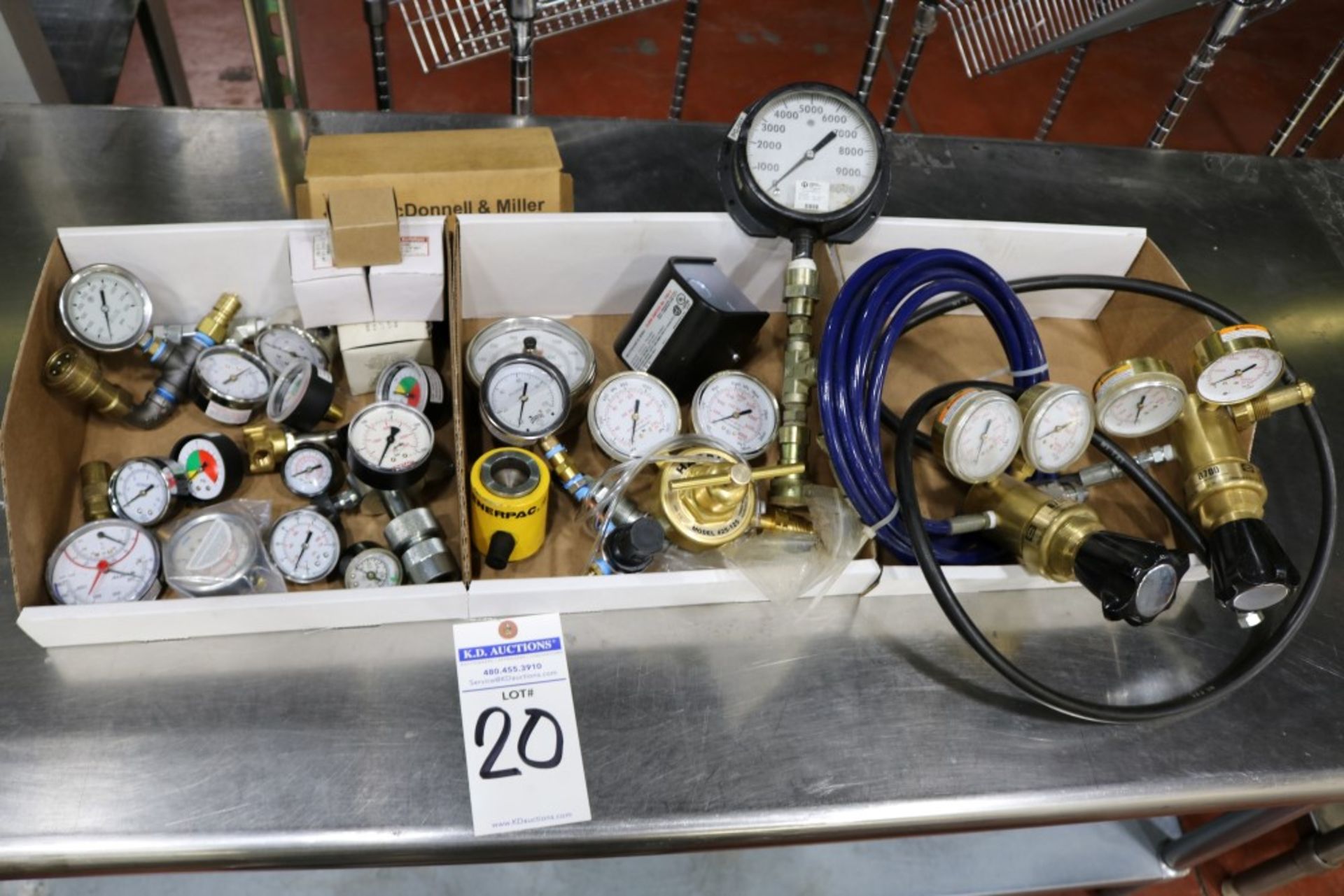 Large Lot of misc. Pressure Gauges, Hydraulic Tester, GP Liquid Flow Switch - Bild 6 aus 6