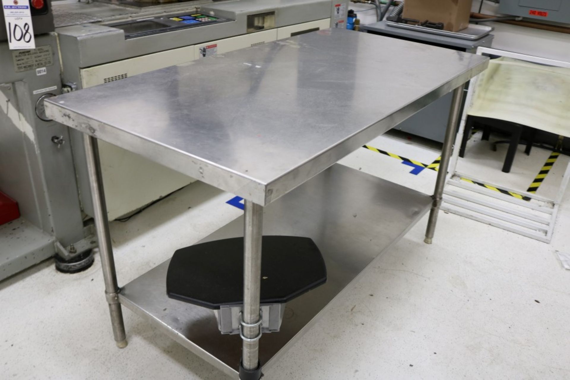 (2) Stainless Steel Work Tables 30" x 60" x 36" - Image 3 of 5