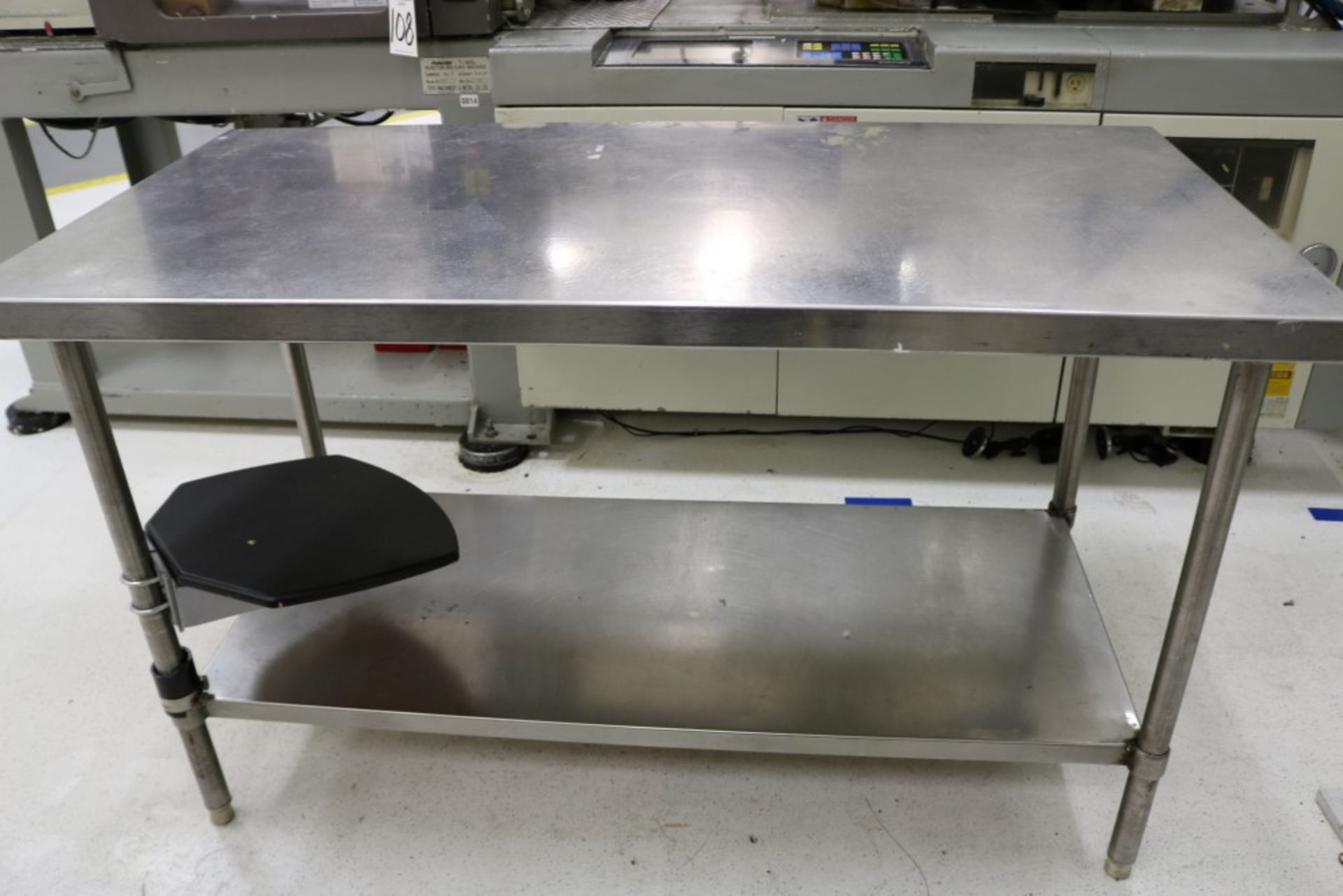 (2) Stainless Steel Work Tables 30" x 60" x 36" - Image 4 of 5