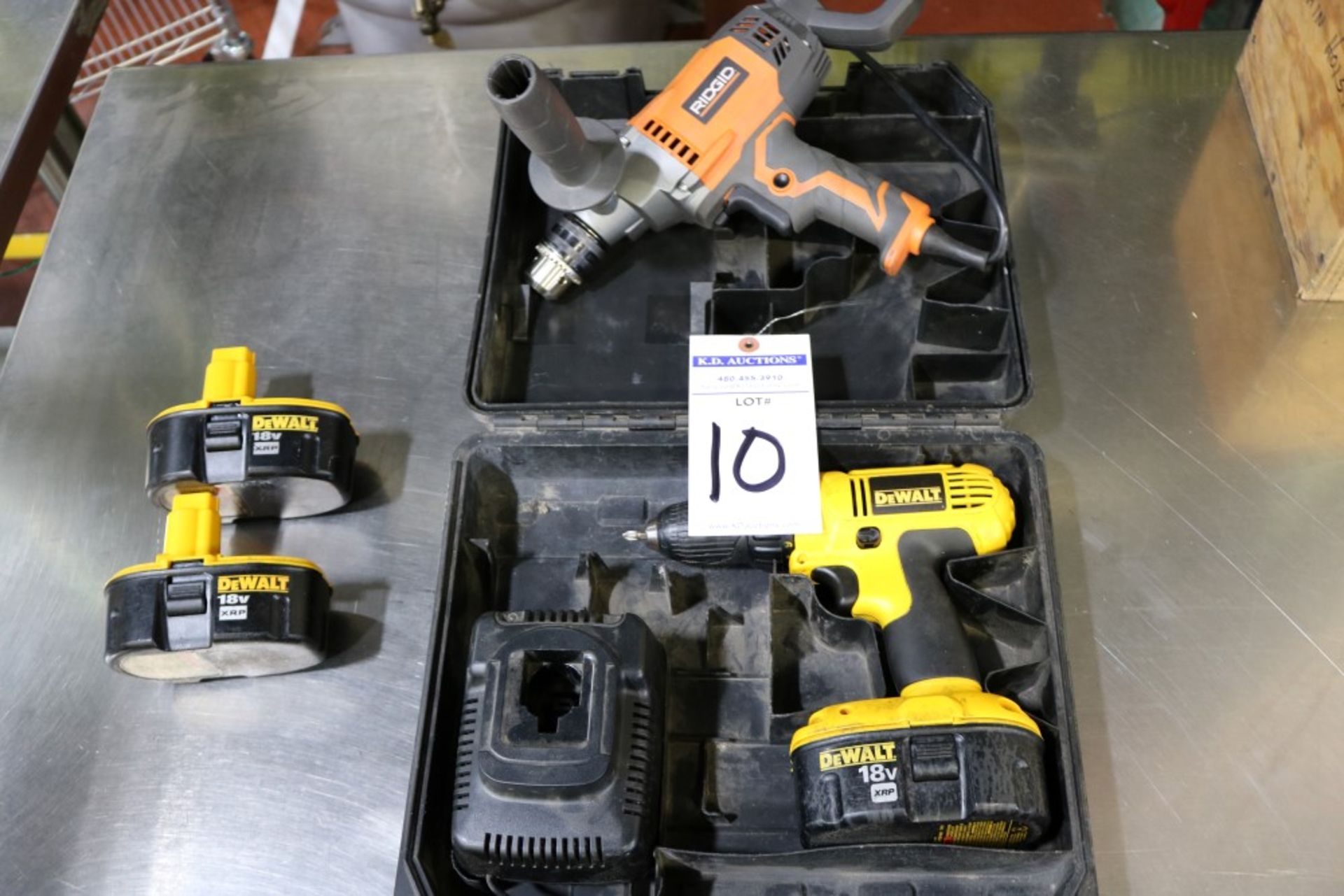 (1) Ridgid 1/2" Heavy Duty Hammer Drill / (1) Dewalt 18V 1/2" Cordless Drill w/ Charging Station and - Image 5 of 5