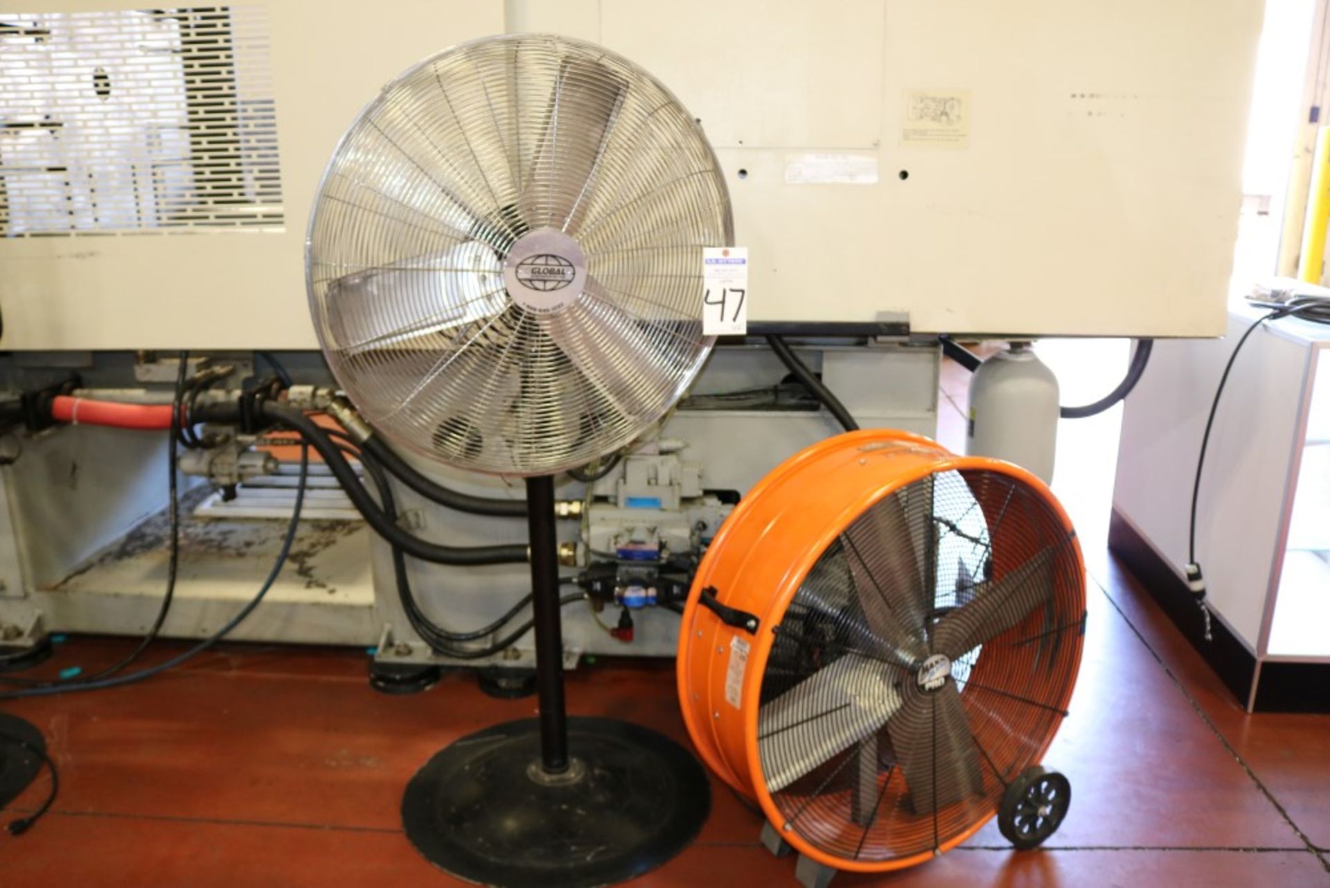 (2) Shop Fans (1) 33" Maxx Air Floor Fan / (1) 28" Global Industrial Shop Fan on Stand - Image 4 of 4