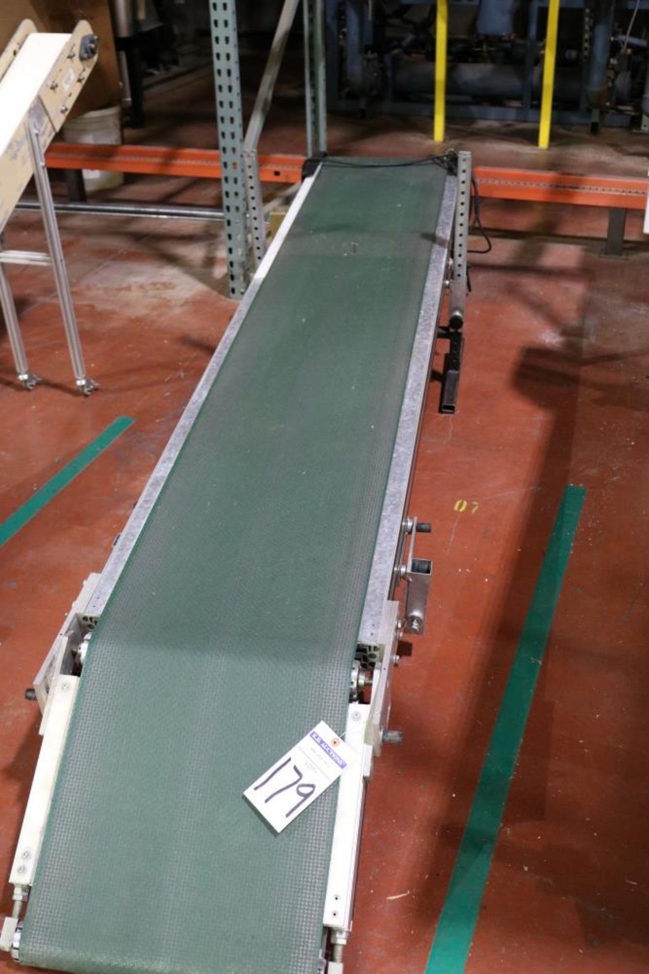 Conveyor - Crizaf 16" x 9' Variable Speed - Image 6 of 6