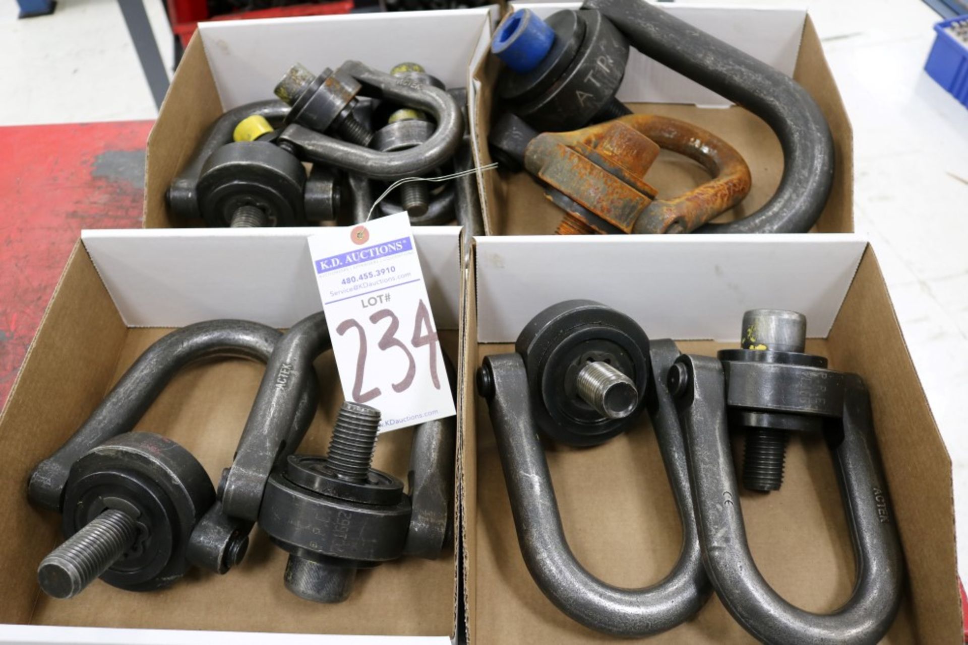 (4) Boxes of Various Sized Swivel Lift Bolts - Image 6 of 6