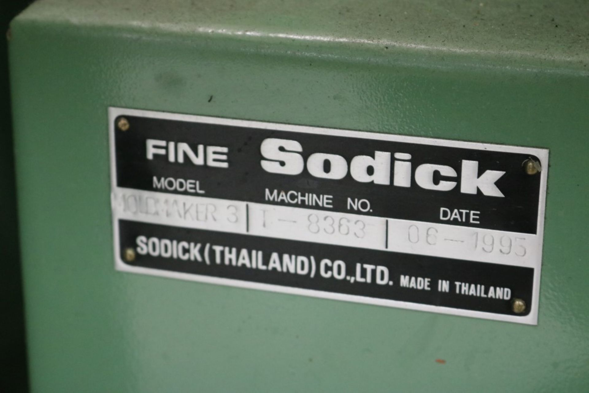 1995 Sodick Sinker EDM w/ 3R Chuck and Fire Supression, Nervo Fuzzy NF40 Control - Image 13 of 14