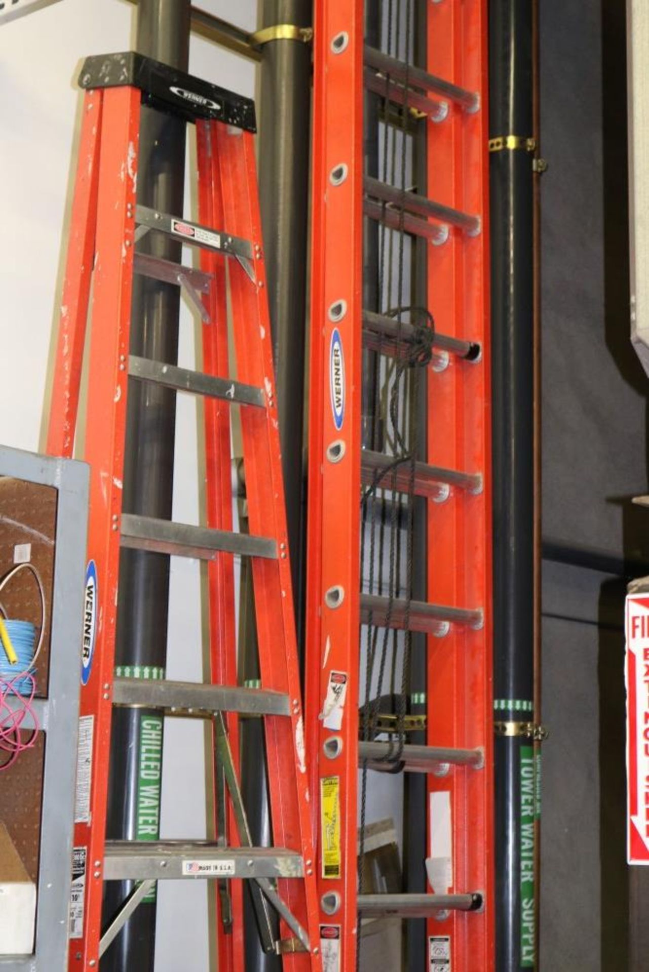 (2) Ladders (1) Werner 10" Step Lasdder 300 lb. capacity / (1) Werner 32' Extension Ladder 300lb. - Image 6 of 8