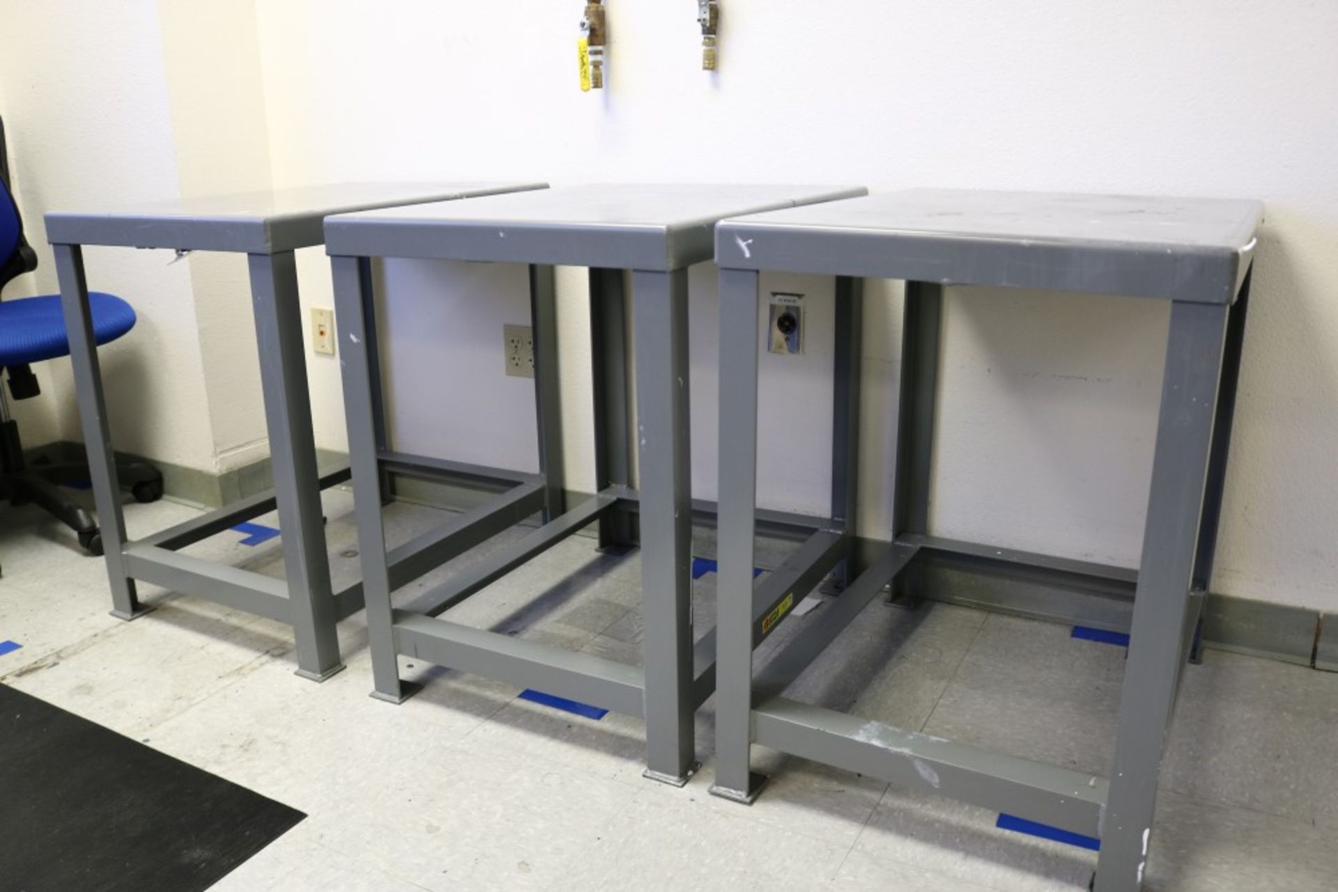 (3) Heavy Duty Steel Tables - Little Giant 22" x 30" x 30" - Image 3 of 5