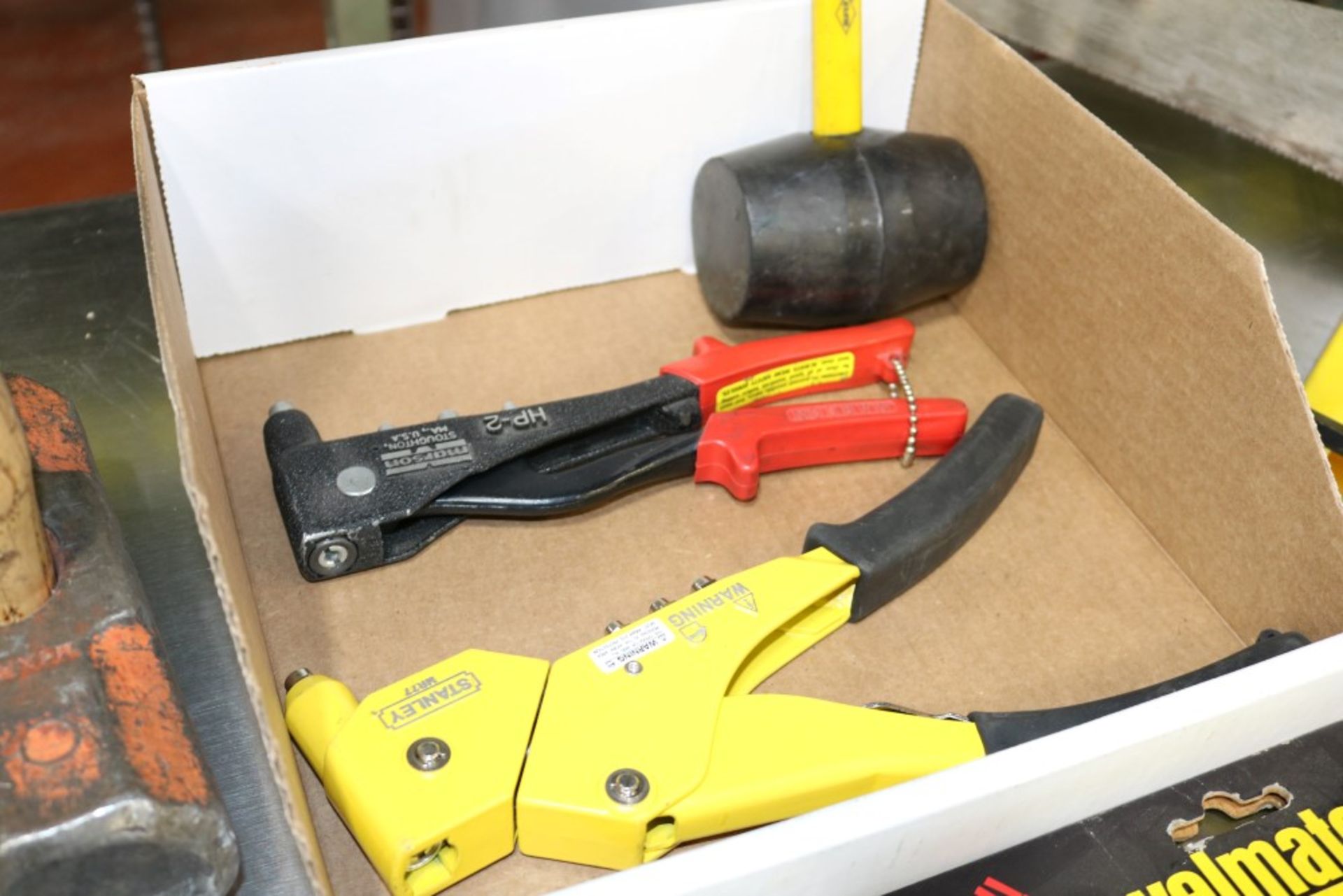 (1) 10 lb. Sledge Hammer / (1) Handsaw w/ Miter Box / (1) Rubber Mallet / (1) 1 Gallon Paint Mixer / - Image 4 of 9