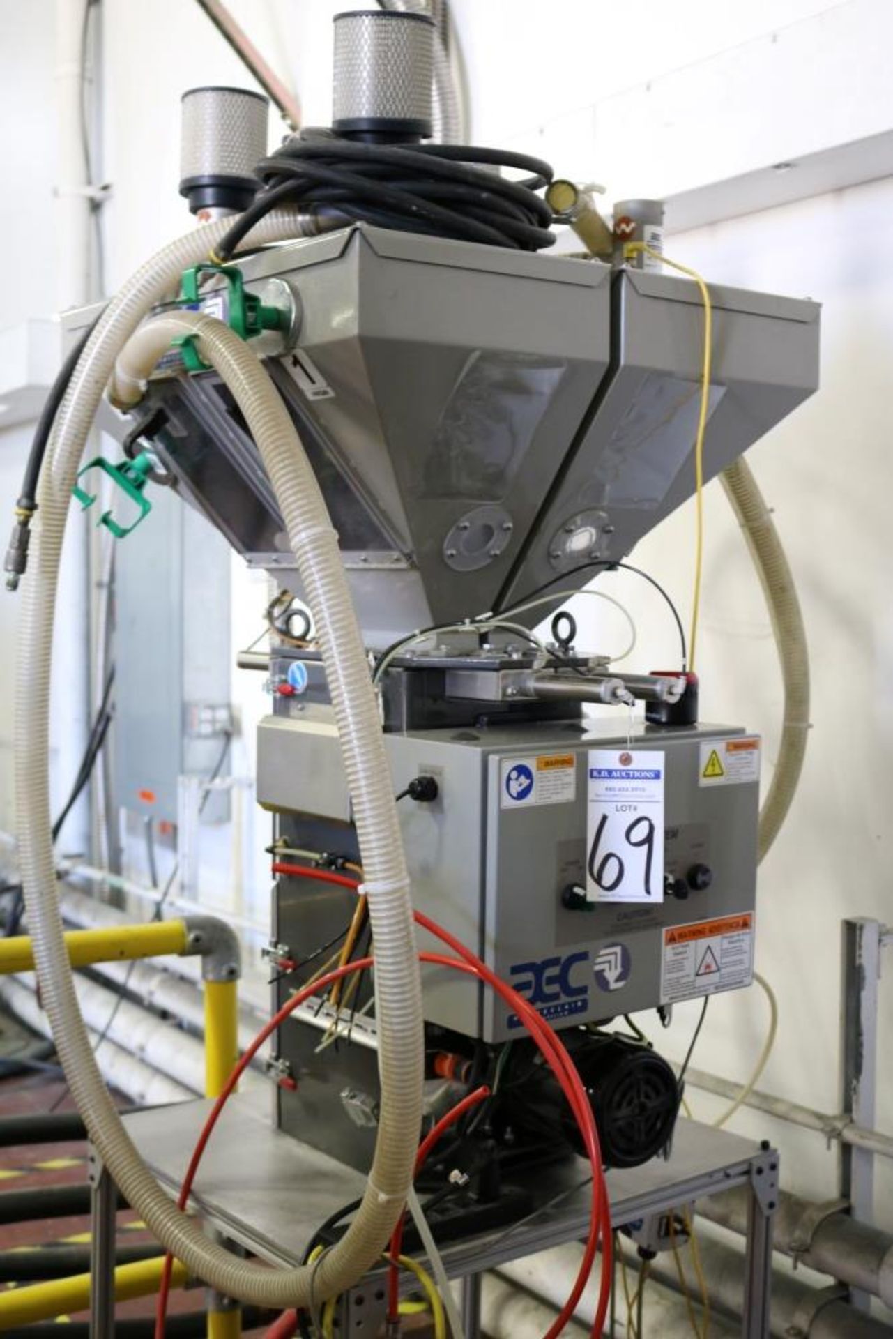 AEC Hydroclaim Blend and Reclaim Blending System on Stand - Image 5 of 5