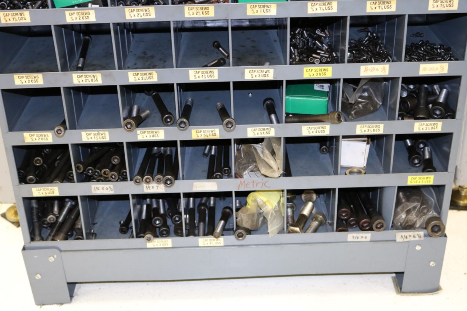 Heavy Duty 72 Bin Organizer Full of Various Socket Head Cap Screws from 10-32 to 5/8-11 - Image 6 of 8