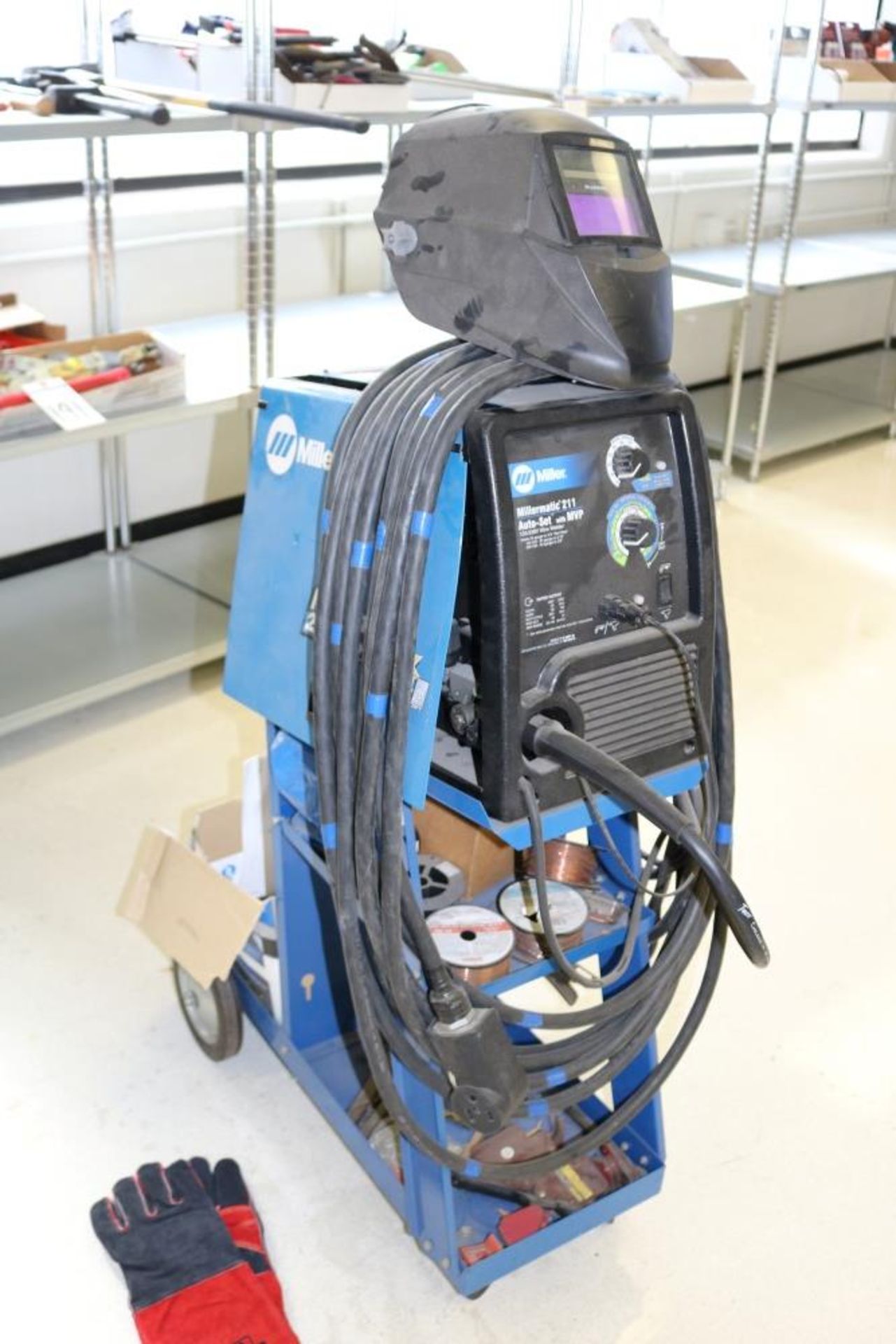 Miller Millermatic 211, Autoset MVP wire Welder with Accessories and