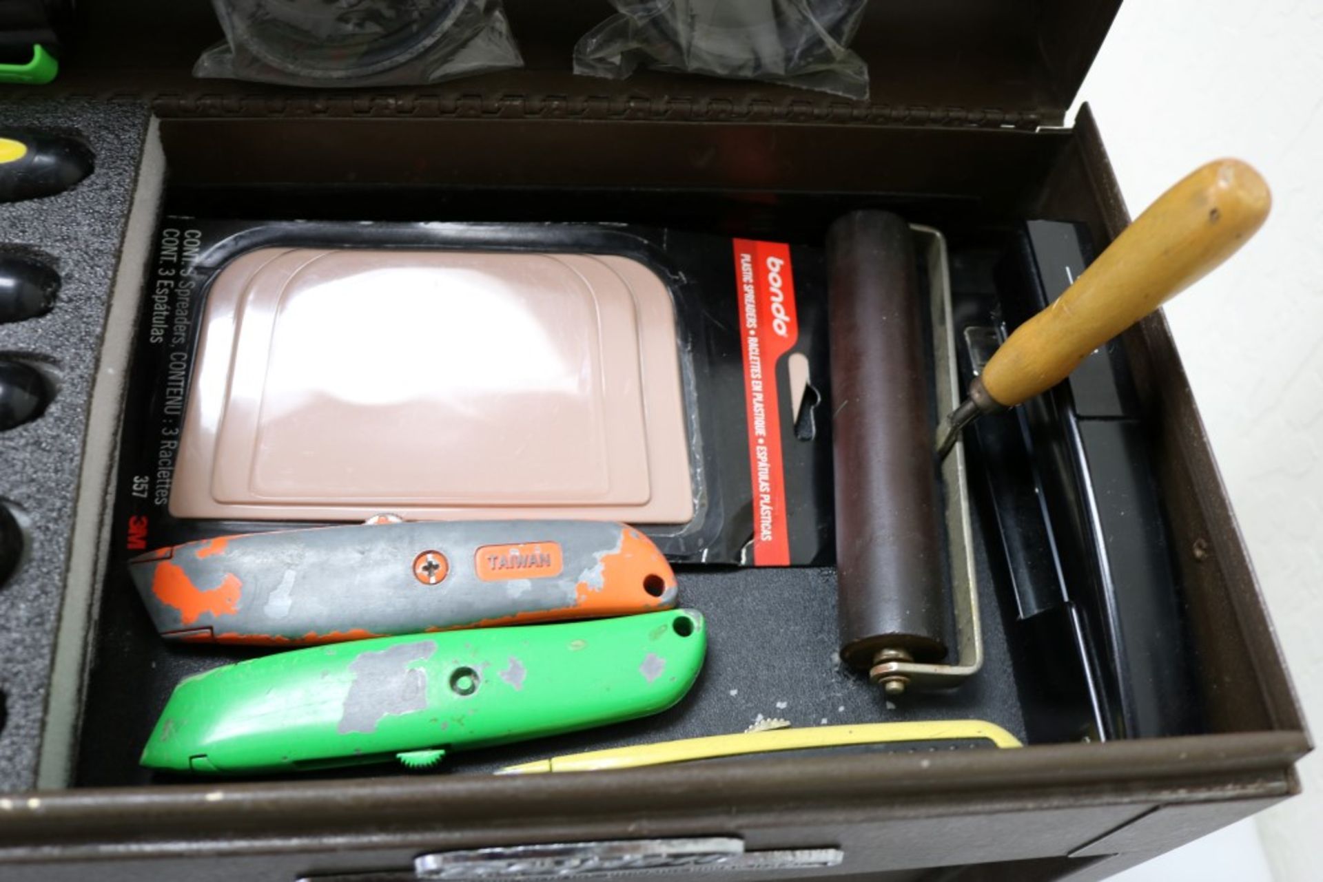 Assembly Crew Toolbox with Pittsburgh 18 Piece Offset Handle Ball Point and Hex Key Wrench Set, With - Image 6 of 18