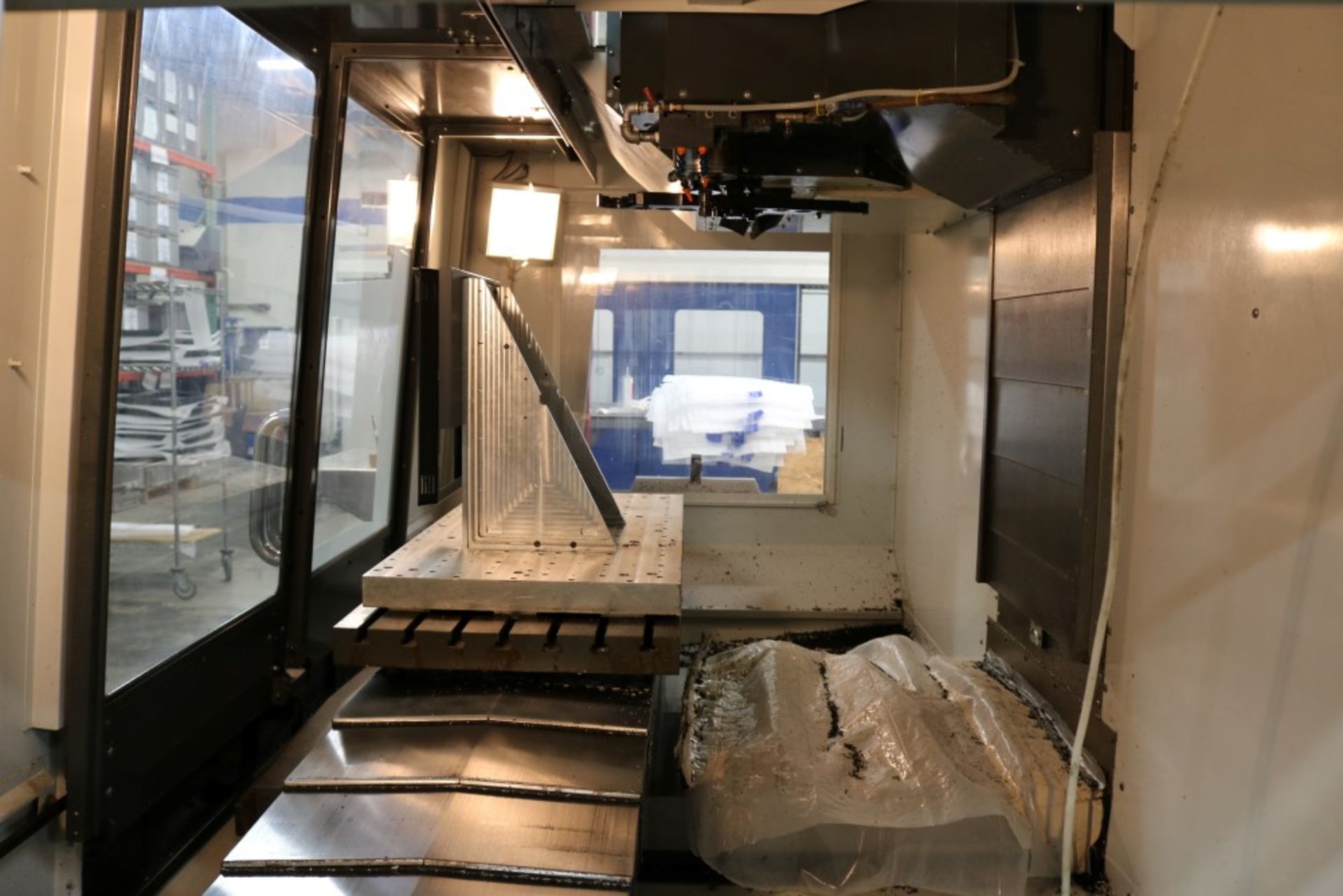 2012 Haas VF5SS, Aluminum Sub Plate, Rigid Tapping, Spindle Orientation, High Speed Machining, 16 - Image 5 of 21