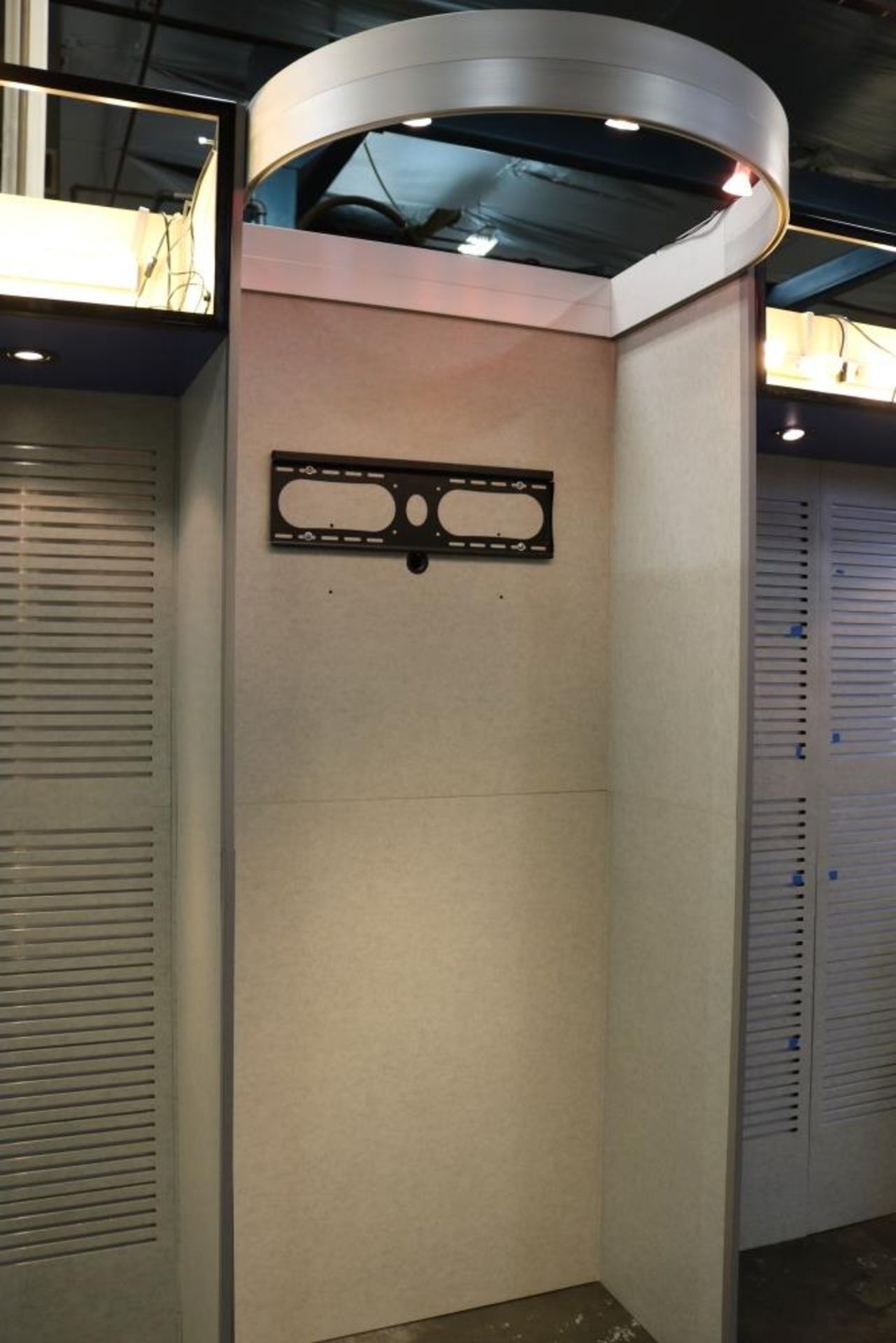20FT, Trade Show Display Booth, With Lighting, TV Mount, Modulure Shelving, Plastic Riser Display - Image 8 of 15
