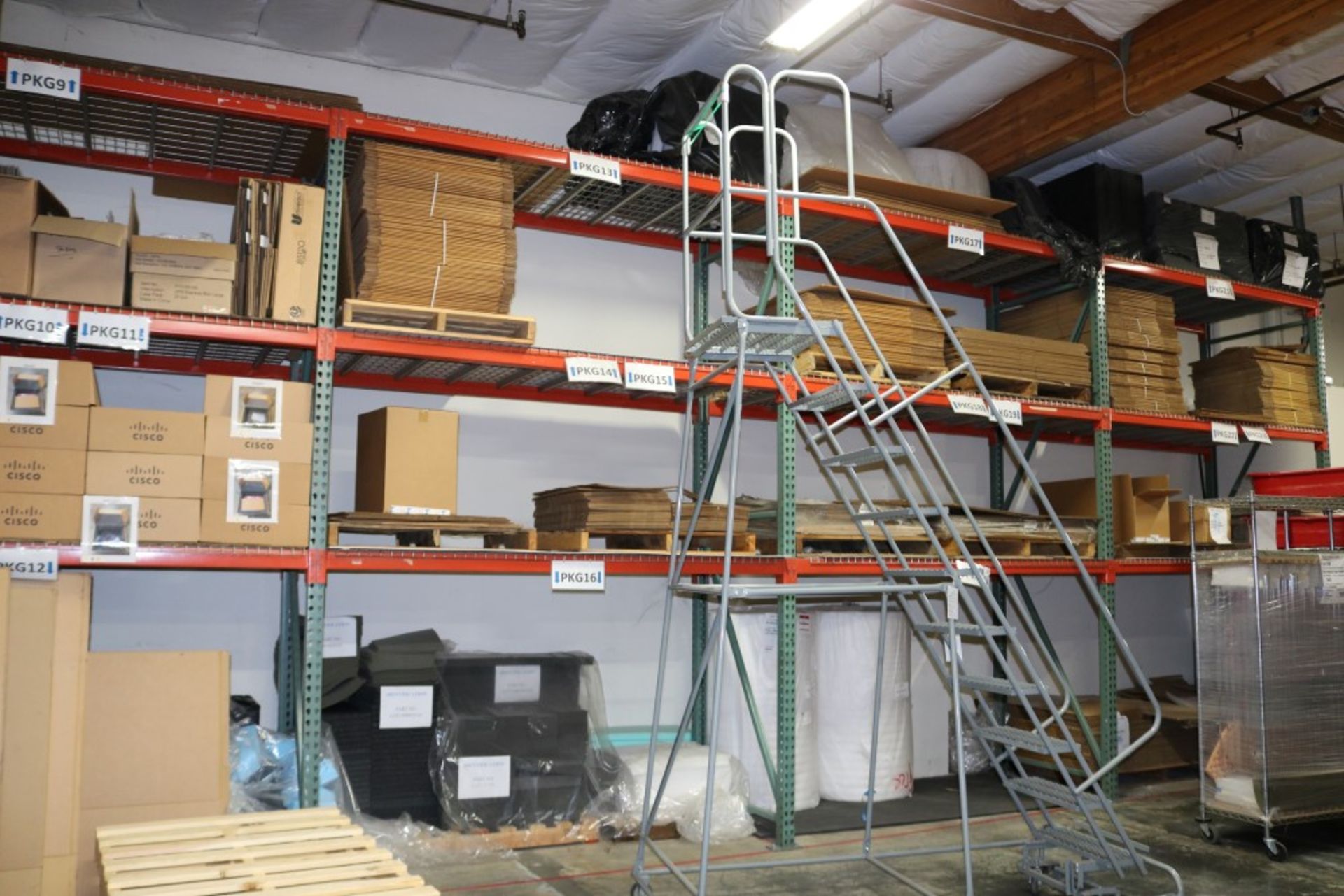 Pallet Racking, No Contents, (10) 12' x 8' x 48", (5) 12' x 12' x 48" - Image 2 of 18