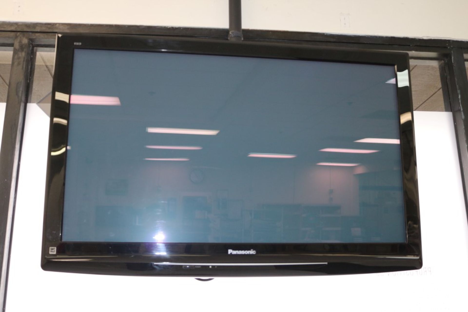 48" Panasonic Viera with Seneca Wifi Casting System and Drop Arm Ceiling Mount - Image 2 of 7