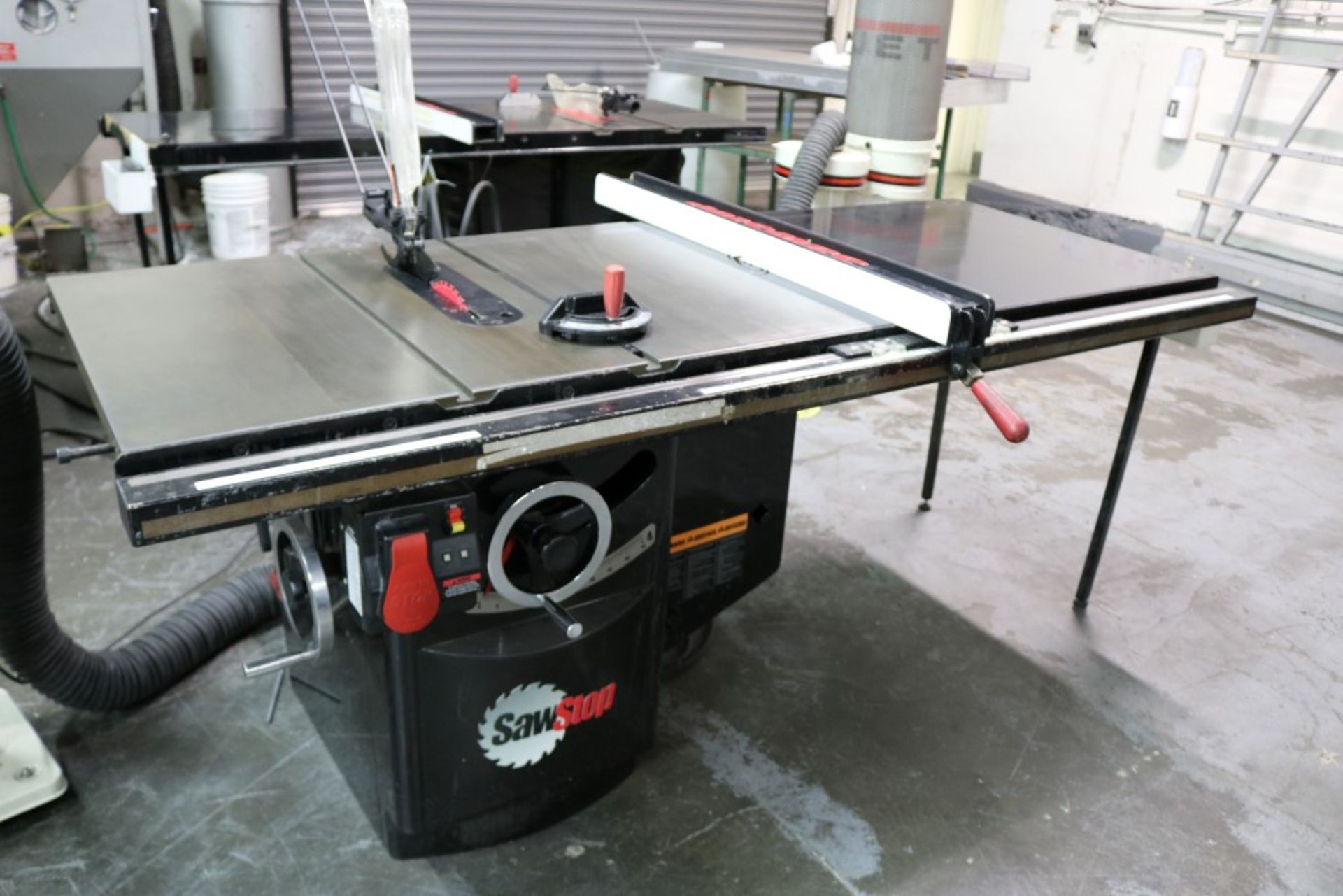 SawStop 10" Industrial Cabinet Saw, 5HP, Model ICS51230, 34" x 7' x 35", With Jet Dust Collector - Image 7 of 17