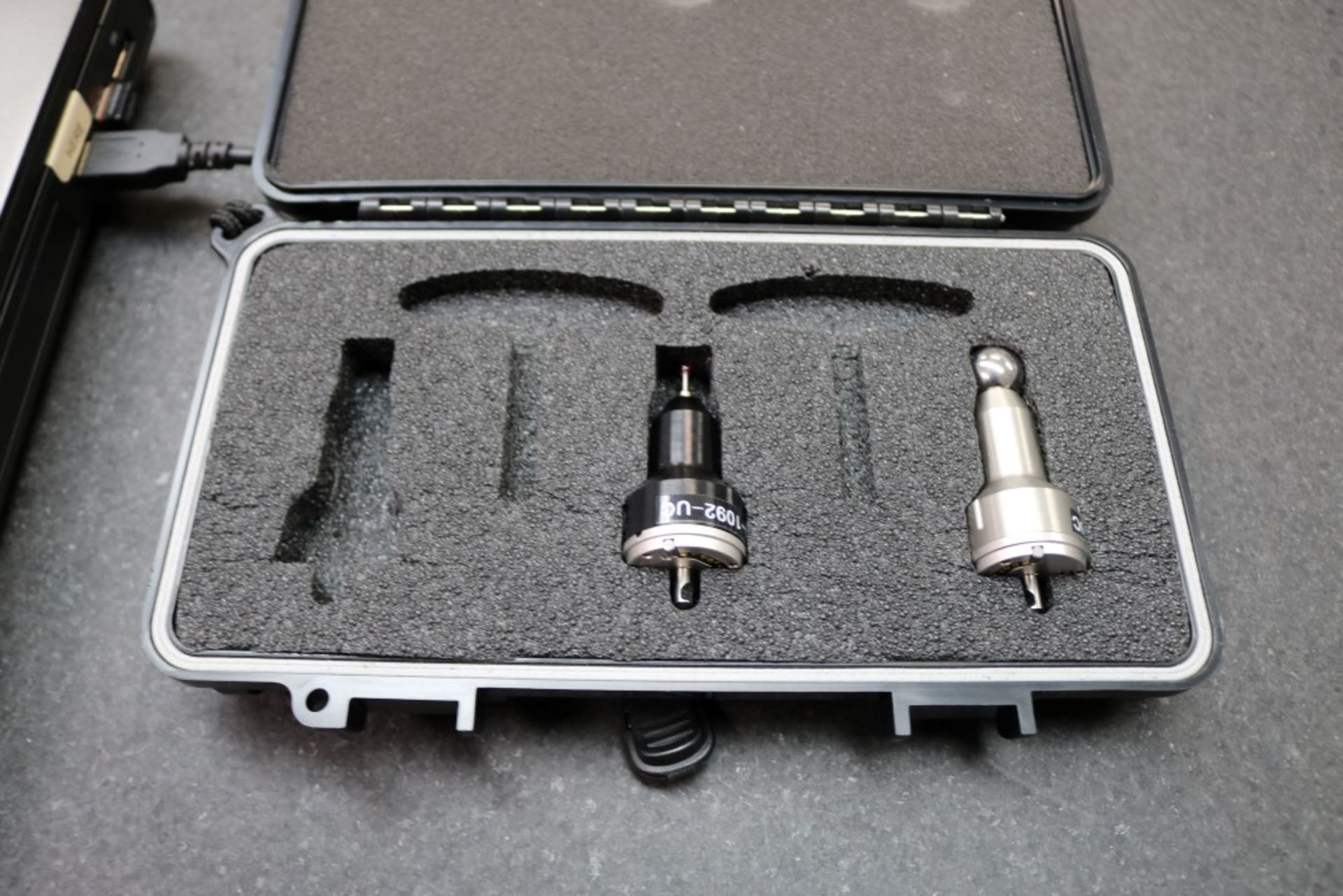 Romer Absolute Model RA-7530 Hexagon Metrology SIN 7530-1092-UC, Handheld CMM Touch Probes and - Image 12 of 13