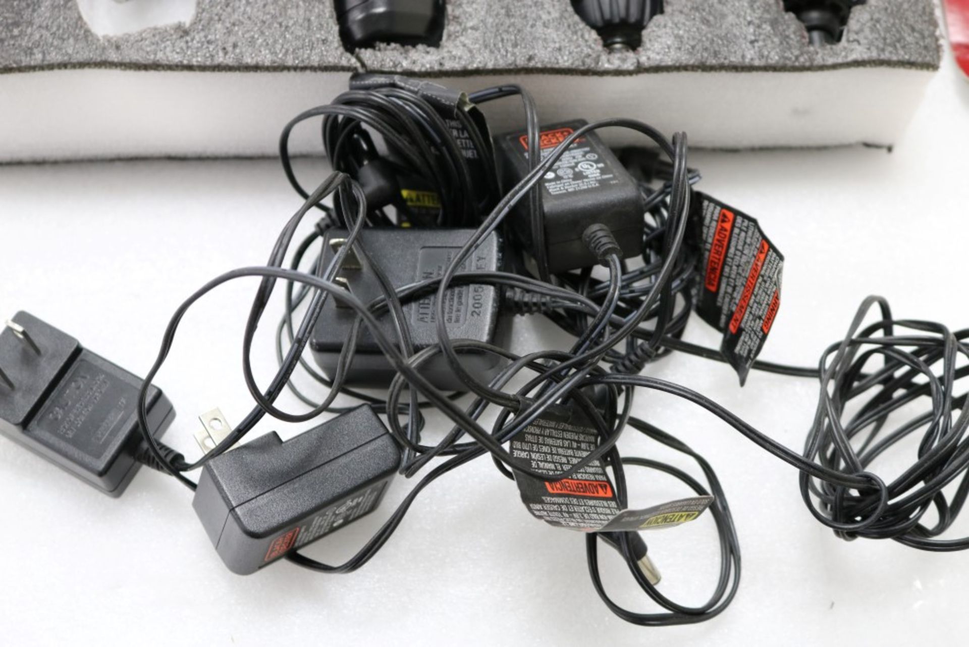 (4) Black and Decker Lithium Pivot Drivers with Chargers and (1) Black and Decker Pivot Driver. - Image 5 of 6