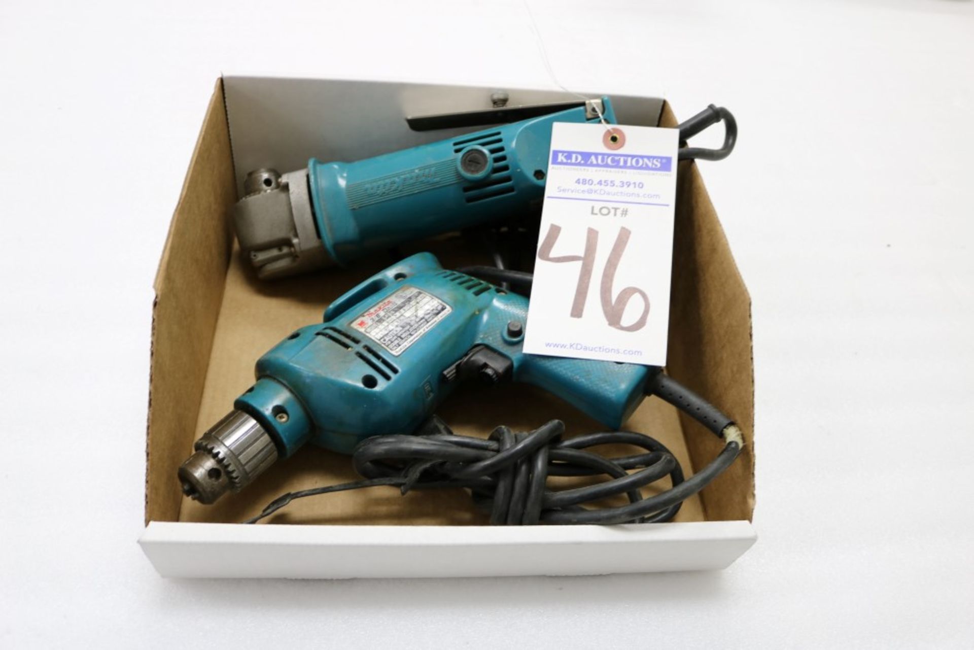 Makita 10mm Angle Drill, Model DA3000R and Makita 3/8" Heavy Duty Corded Drill - Image 6 of 6