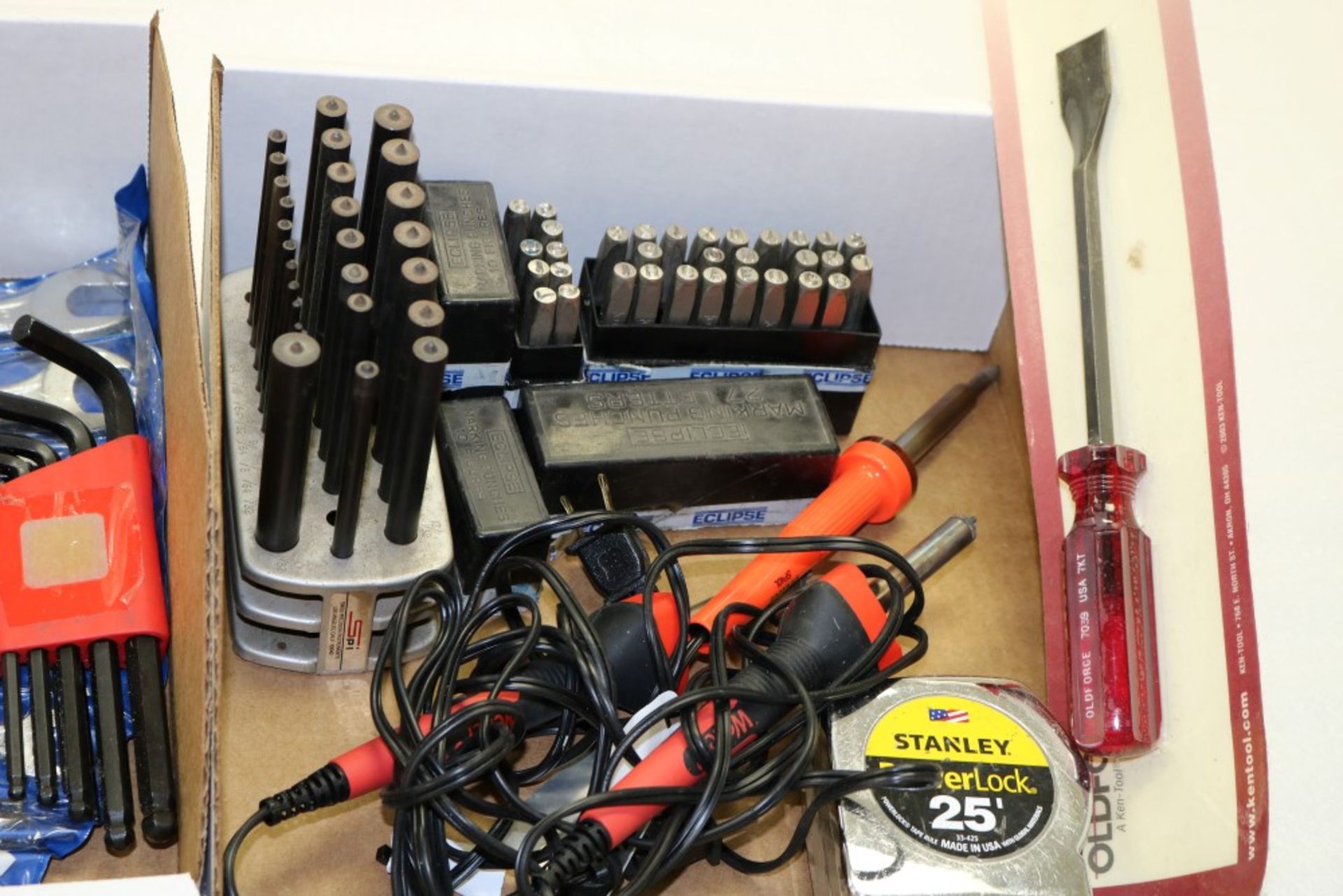 Box of Hammers, Wrenches, Allen Keys, Flat Heads and Screw Drivers. Letter and Number Marking - Image 3 of 5