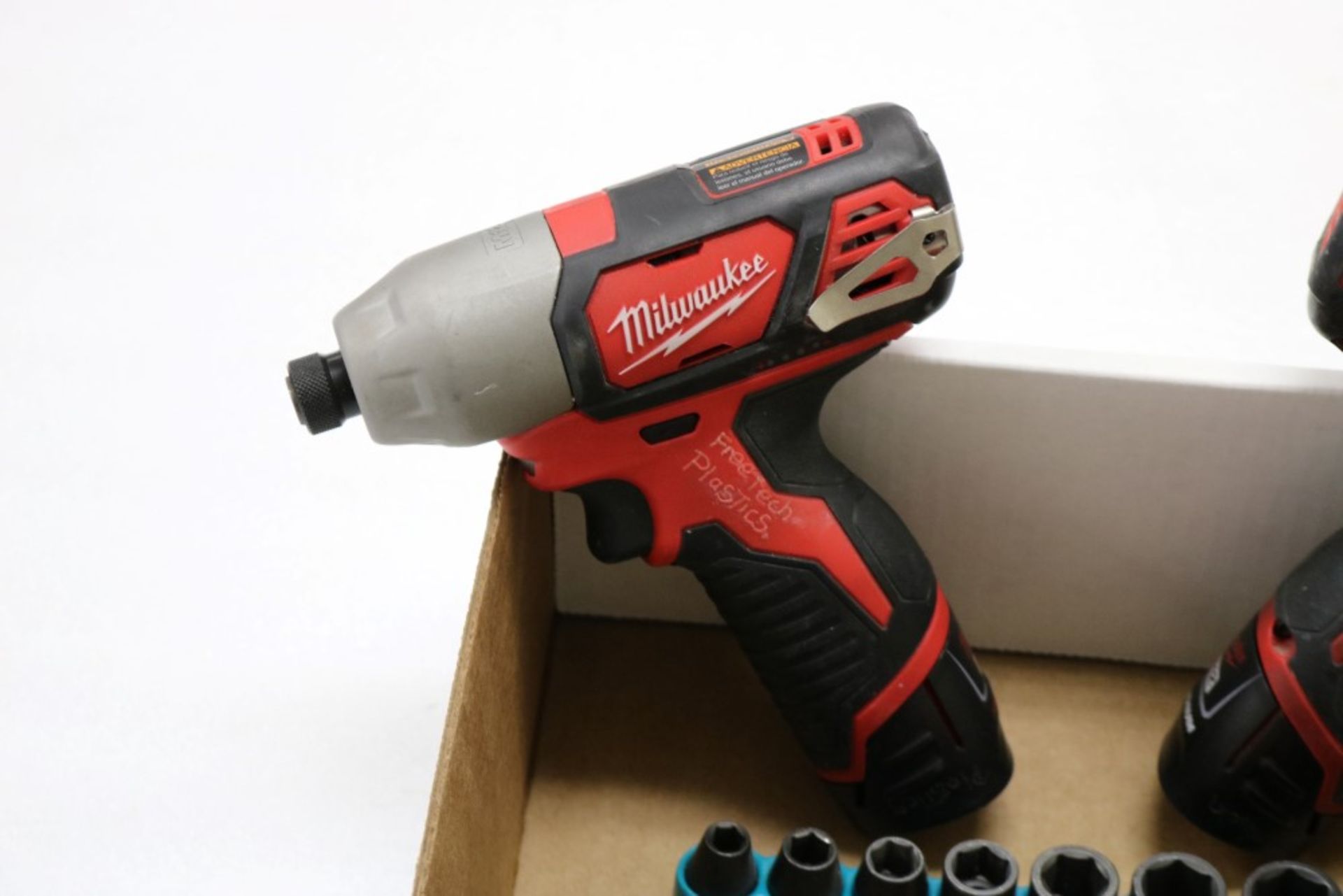 Milwaukee 1/4" Hex Impact Driver Cordless, Milwaukee 3/8" Drill Driver Cordless, Charging Station - Image 2 of 5